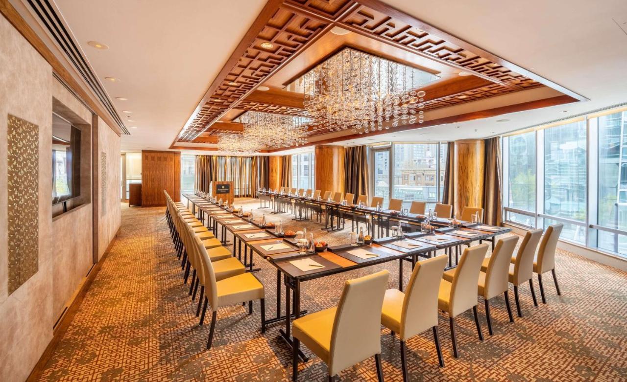 Shangri-La Vancouver Bagian luar foto