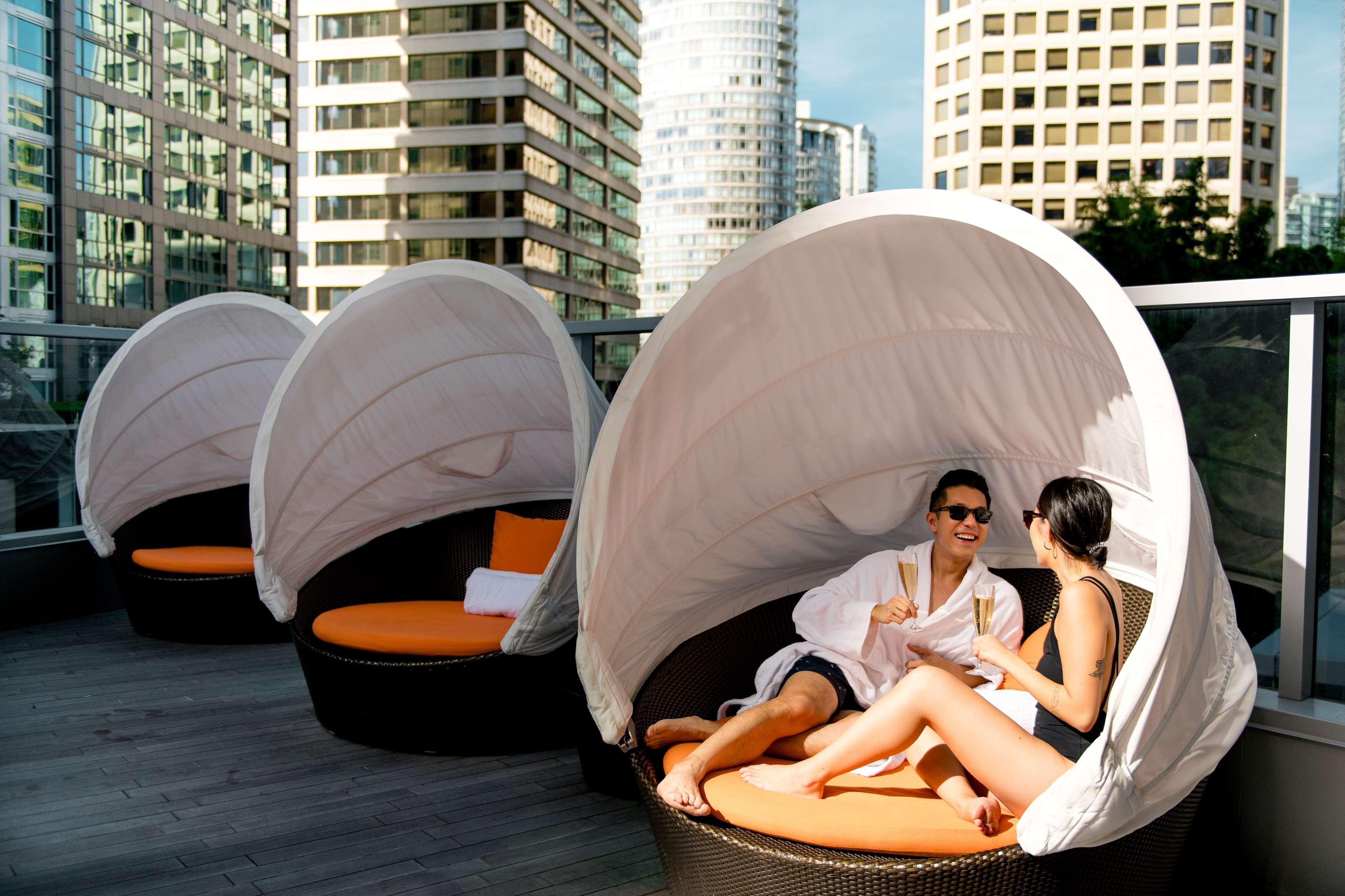 Shangri-La Vancouver Bagian luar foto