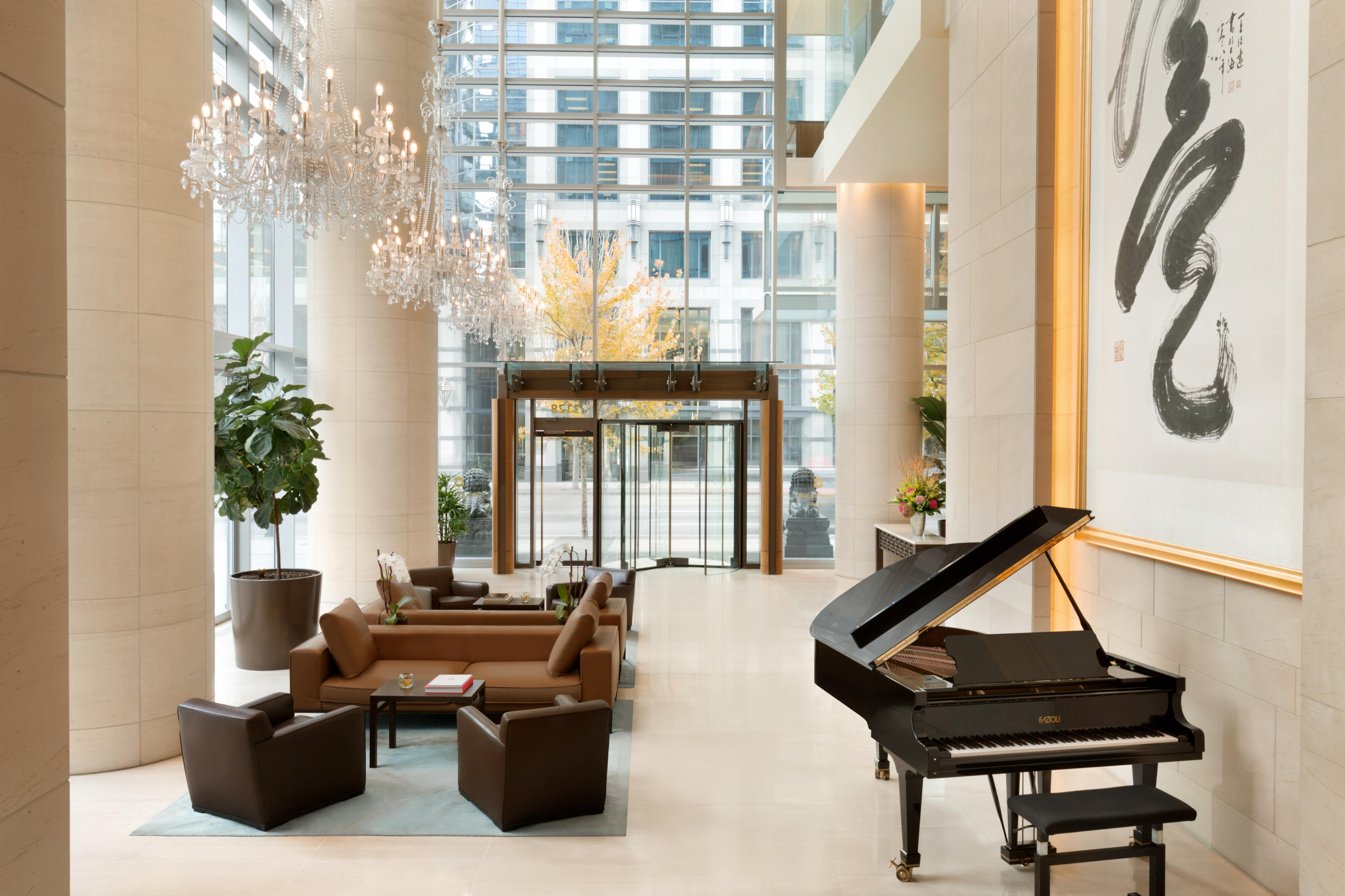 Shangri-La Vancouver Bagian luar foto